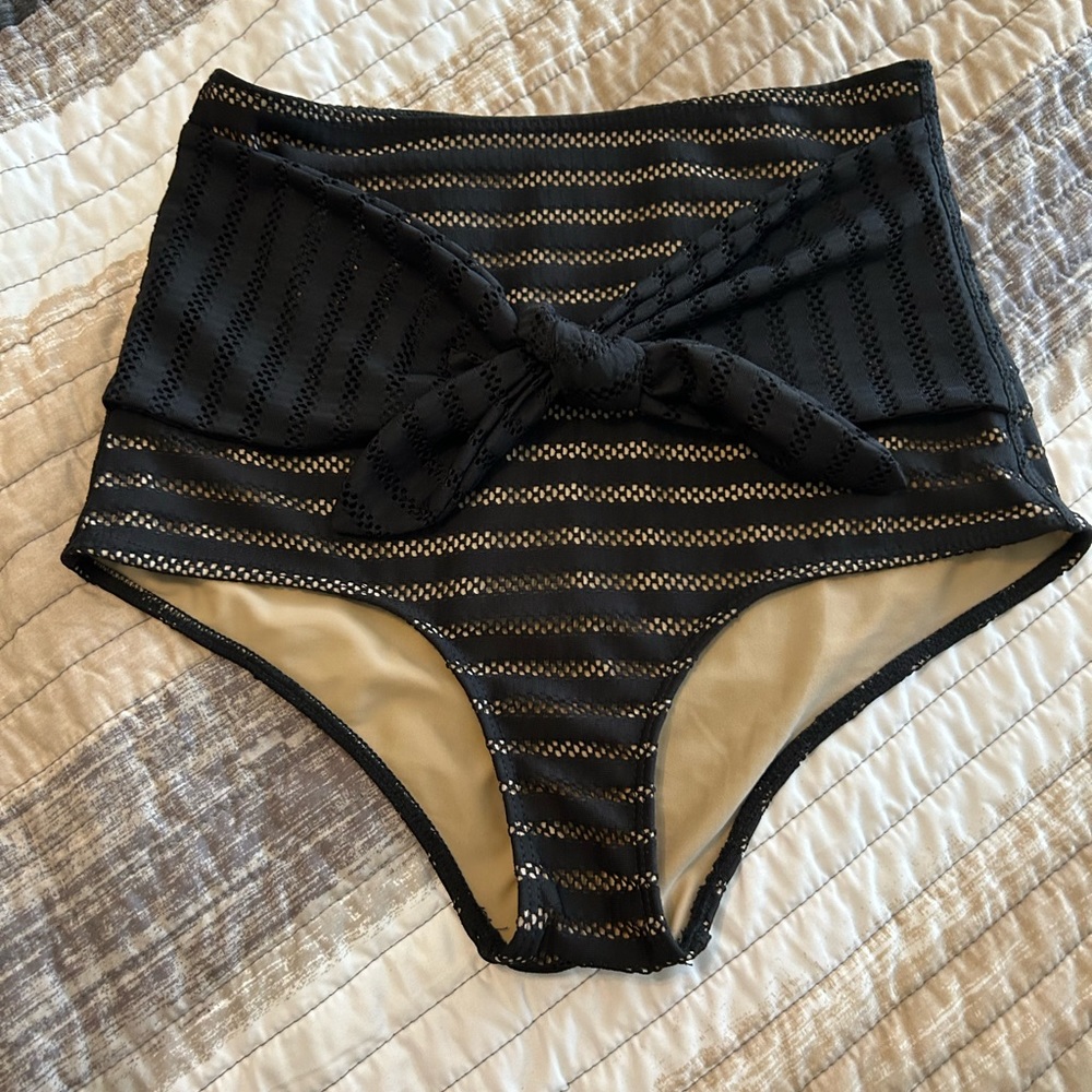 Kortni Jeane swim